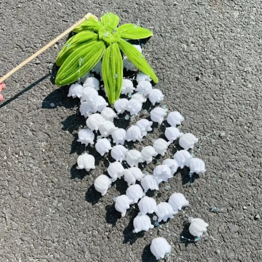 Handmade Pipe Cleaner Lily of the Valley Wind Chime Kit - DIY Craft Supplies for Home Decor 🧶