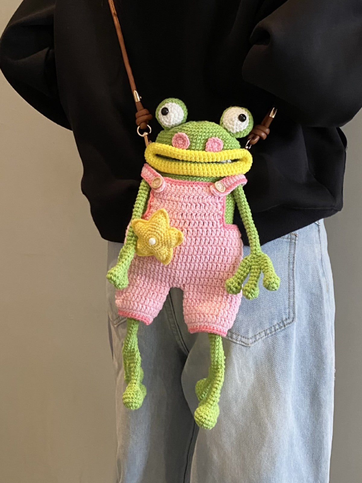 Crochet Big-Mouth Frog Crossbody Bag