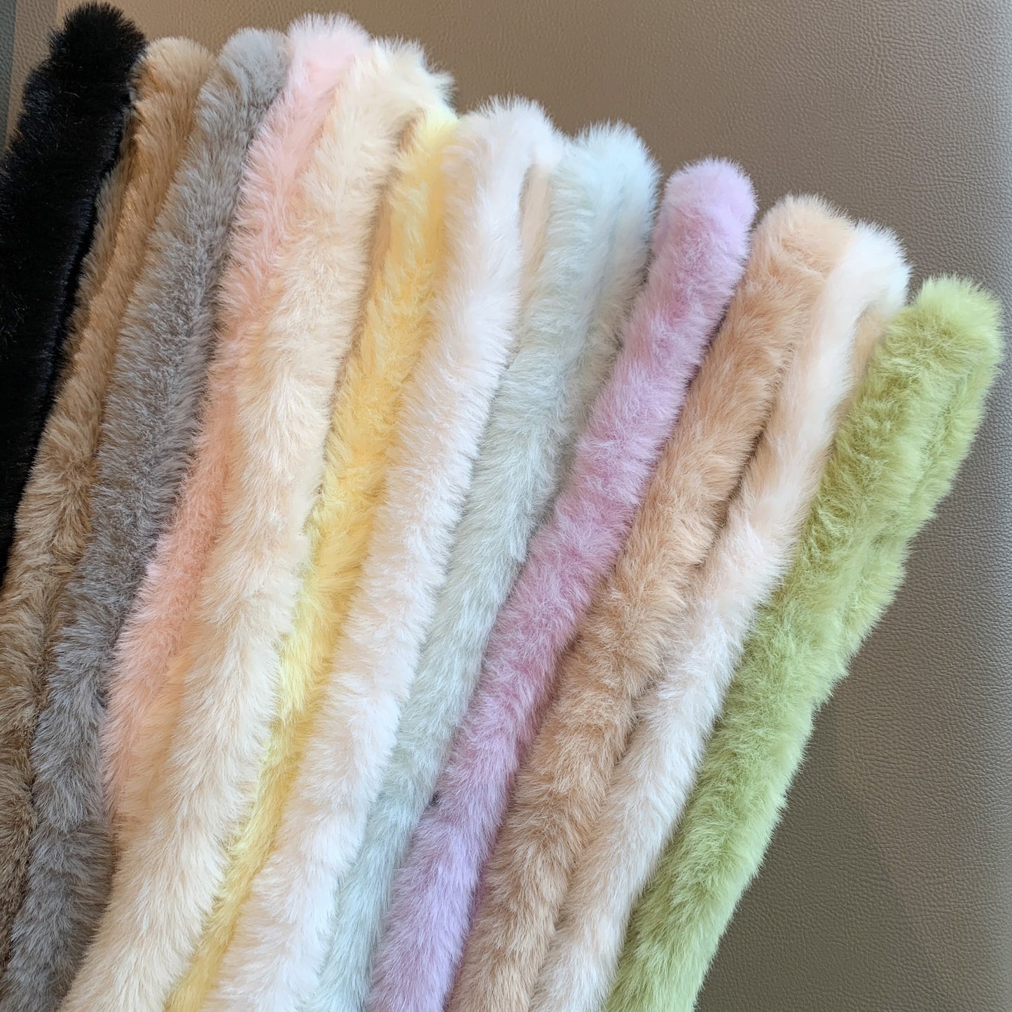 2pcs 40mm Faux Rabbit Fur Pipe Cleaners: DIY Dog & Rabbit Craft Supplies